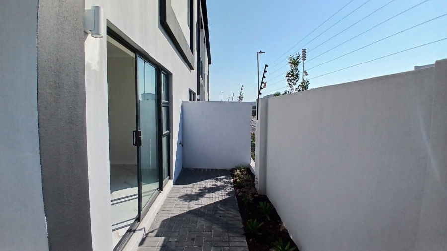 3 Bedroom Property for Sale in Sandown Western Cape